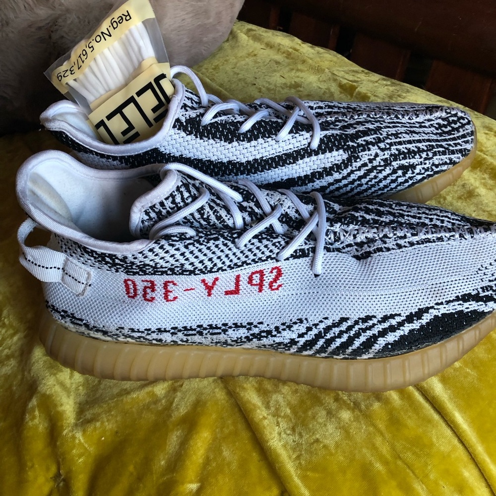 Yeezy Boost 350 V2 Zebra Black White Red